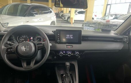 Honda Vezel, 2023 год, 1 781 000 рублей, 9 фотография