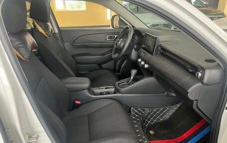 Honda Vezel, 2023 год, 1 781 000 рублей, 12 фотография