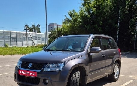 Suzuki Grand Vitara, 2010 год, 870 000 рублей, 1 фотография