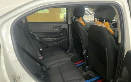 Honda Vezel, 2023 год, 1 781 000 рублей, 16 фотография
