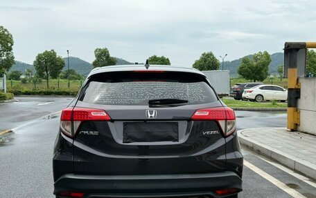 Honda Vezel, 2022 год, 1 400 000 рублей, 7 фотография