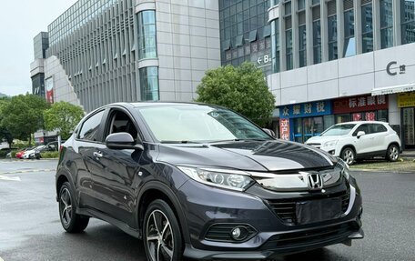 Honda Vezel, 2022 год, 1 400 000 рублей, 9 фотография