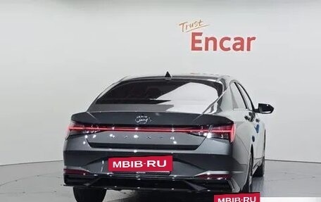 Hyundai Avante, 2022 год, 1 800 000 рублей, 5 фотография