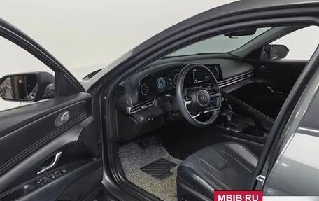 Hyundai Avante, 2022 год, 1 800 000 рублей, 11 фотография