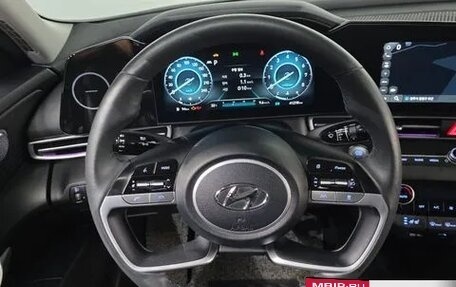 Hyundai Avante, 2022 год, 1 800 000 рублей, 15 фотография