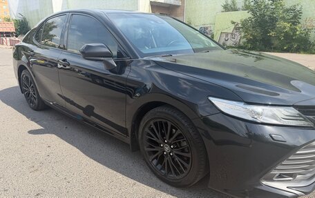 Toyota Camry, 2019 год, 3 500 000 рублей, 2 фотография
