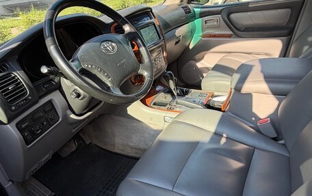 Toyota Land Cruiser 100 рестайлинг 2, 2006 год, 1 250 000 рублей, 5 фотография