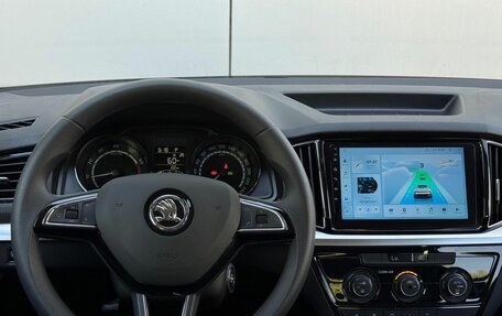 Skoda Kamiq I, 2025 год, 2 435 000 рублей, 25 фотография