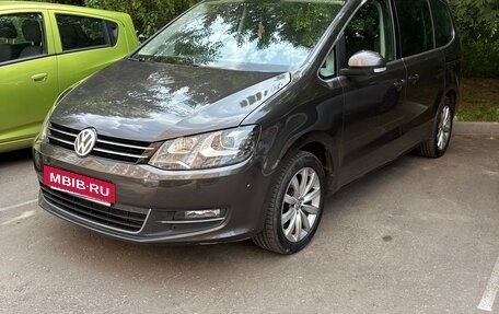 Volkswagen Sharan II, 2018 год, 1 900 000 рублей, 5 фотография