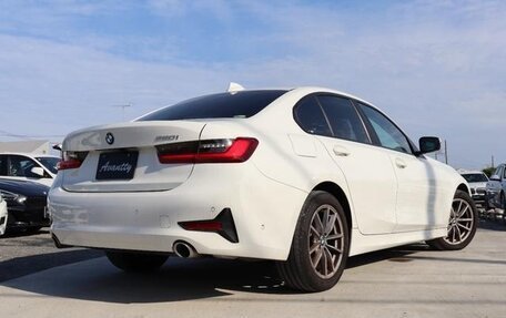 BMW 3 серия, 2021 год, 2 080 000 рублей, 3 фотография