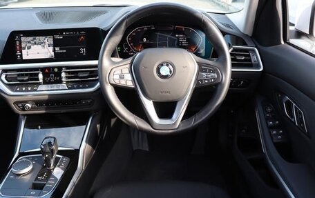 BMW 3 серия, 2021 год, 2 080 000 рублей, 8 фотография