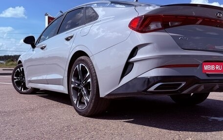 KIA K5, 2021 год, 2 350 000 рублей, 3 фотография