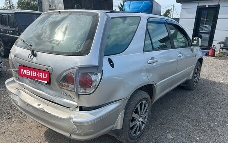 Lexus RX IV рестайлинг, 2001 год, 310 000 рублей, 3 фотография