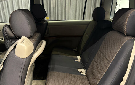 Toyota ISis I, 2010 год, 1 090 000 рублей, 17 фотография