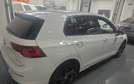 Volkswagen Golf VIII, 2023 год, 1 780 000 рублей, 6 фотография