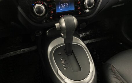 Nissan Juke II, 2011 год, 890 000 рублей, 16 фотография