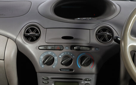 Toyota Platz, 2002 год, 250 000 рублей, 11 фотография