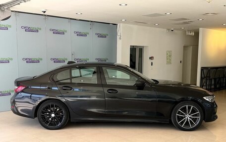 BMW 3 серия, 2021 год, 2 215 000 рублей, 4 фотография