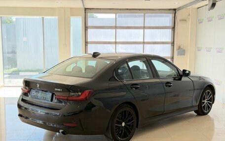BMW 3 серия, 2021 год, 2 215 000 рублей, 7 фотография