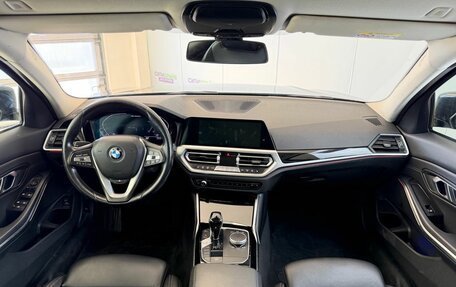 BMW 3 серия, 2021 год, 2 215 000 рублей, 10 фотография