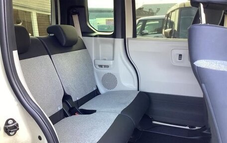 Honda N-BOX, 2023 год, 1 350 000 рублей, 17 фотография