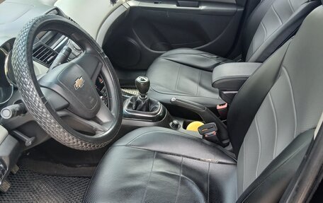 Chevrolet Cruze II, 2011 год, 580 000 рублей, 6 фотография
