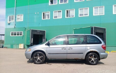 Chrysler Voyager IV, 2003 год, 230 000 рублей, 6 фотография