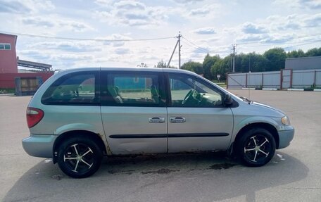 Chrysler Voyager IV, 2003 год, 230 000 рублей, 8 фотография