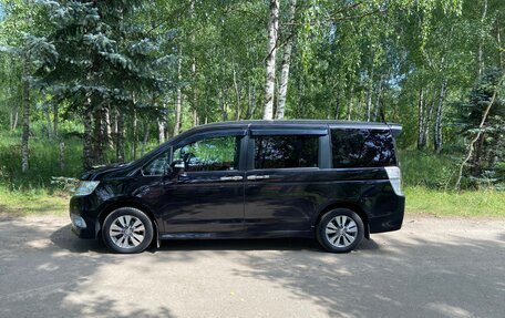 Honda Stepwgn IV, 2011 год, 1 250 000 рублей, 4 фотография