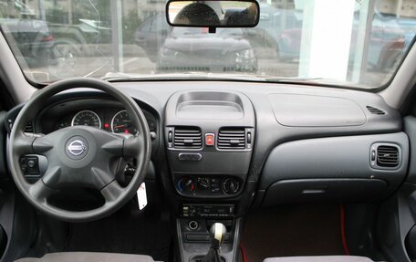 Nissan Almera, 2004 год, 265 000 рублей, 11 фотография