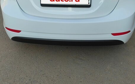Hyundai Elantra V, 2015 год, 1 300 000 рублей, 5 фотография