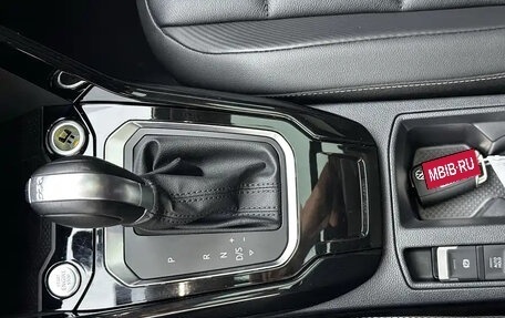 Volkswagen T-Roc I, 2022 год, 1 660 000 рублей, 12 фотография