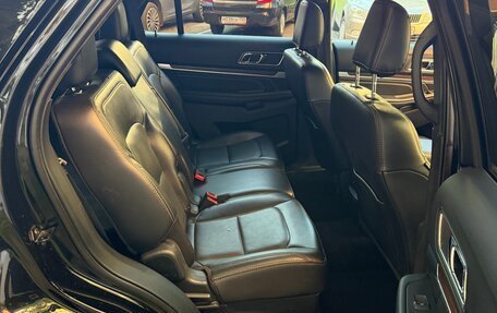 Ford Explorer VI, 2019 год, 3 200 000 рублей, 5 фотография