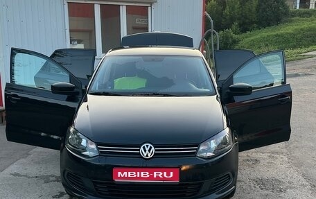 Volkswagen Polo VI (EU Market), 2013 год, 720 000 рублей, 1 фотография