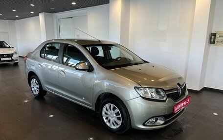 Renault Logan II, 2017 год, 595 000 рублей, 1 фотография