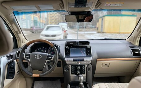 Toyota Land Cruiser Prado 150 рестайлинг 2, 2019 год, 5 600 000 рублей, 8 фотография