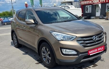 Hyundai Santa Fe III рестайлинг, 2012 год, 1 700 000 рублей, 2 фотография