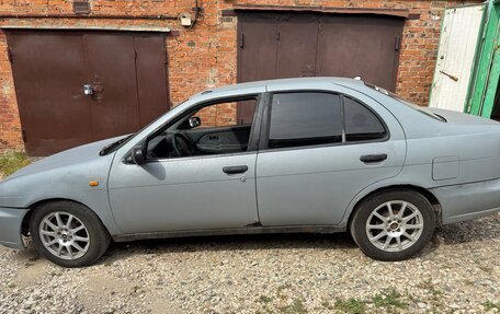 Nissan Almera, 1998 год, 160 000 рублей, 5 фотография