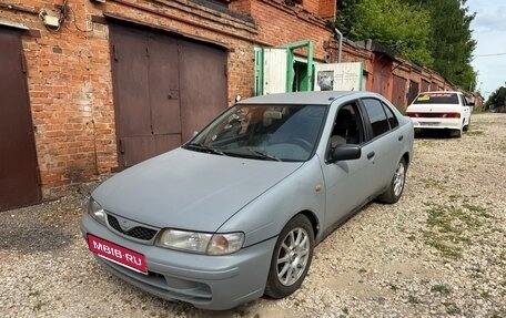 Nissan Almera, 1998 год, 160 000 рублей, 4 фотография