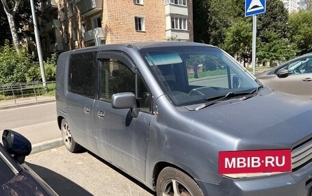 Honda Mobilio Spike I рестайлинг, 2004 год, 560 000 рублей, 2 фотография
