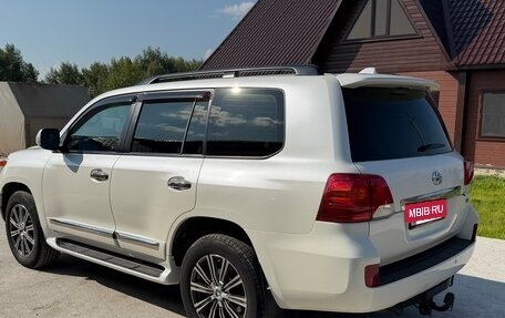 Toyota Land Cruiser 200, 2012 год, 3 750 000 рублей, 7 фотография