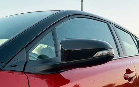 Toyota C-HR I рестайлинг, 2022 год, 2 700 000 рублей, 5 фотография