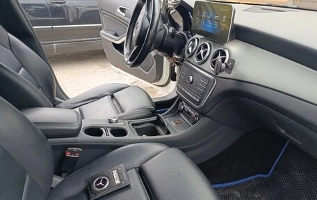 Mercedes-Benz GLA, 2015 год, 1 560 000 рублей, 7 фотография