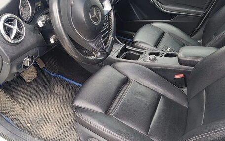 Mercedes-Benz GLA, 2015 год, 1 560 000 рублей, 6 фотография