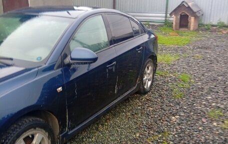 Chevrolet Cruze II, 2009 год, 300 000 рублей, 6 фотография