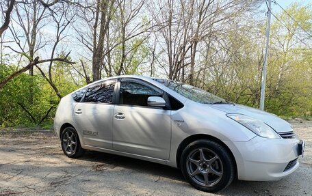 Toyota Prius, 2009 год, 780 000 рублей, 5 фотография