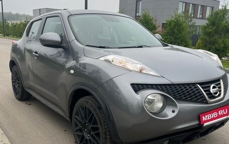 Nissan Juke II, 2012 год, 860 000 рублей, 3 фотография