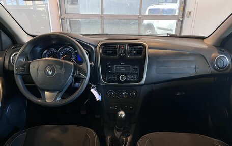 Renault Logan II, 2017 год, 595 000 рублей, 9 фотография