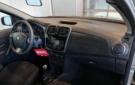 Renault Logan II, 2017 год, 595 000 рублей, 12 фотография