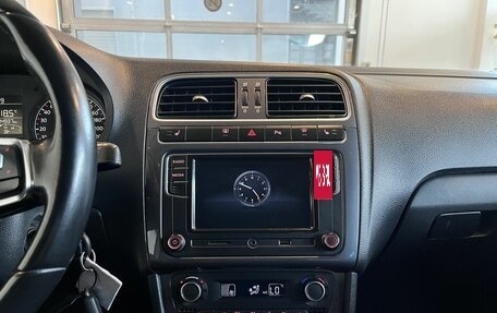 Volkswagen Polo VI (EU Market), 2018 год, 995 000 рублей, 13 фотография